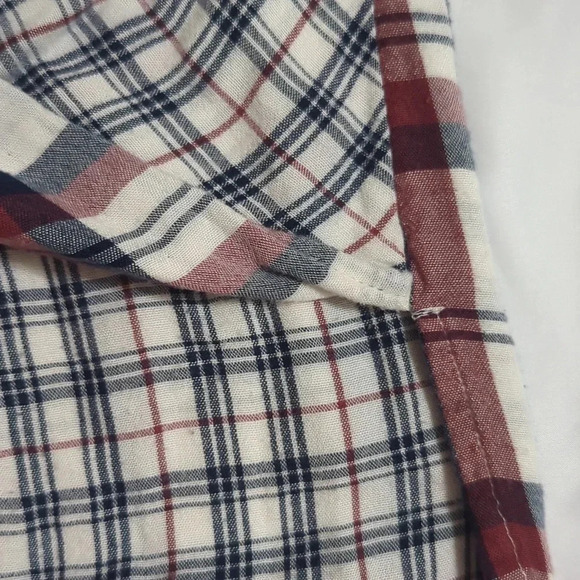Abercrombie & Fitch Wrap Front Flannel Shirt, Color White/Red/Blue Size XS - Picture 9 of 16